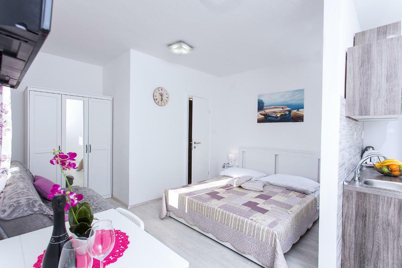 Apartment Biokovo Nature Park Brela Esterno foto